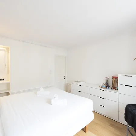 Apartment Veeve - South Pigalle Perfection Paris